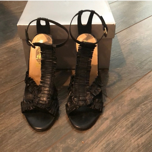 L.A.M.B. Sandal Heels - Picture 2 of 4